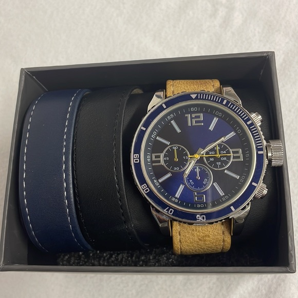 Quartz Movt 5165 Mens Watch with watch bands - Picture 2 of 7